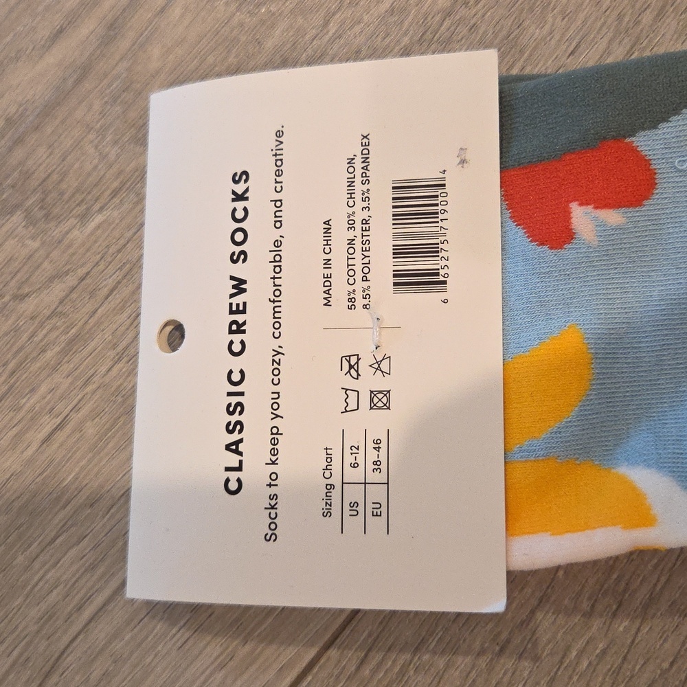 NWT Pocketo Classic Crew Socks - Picture 3 of 3